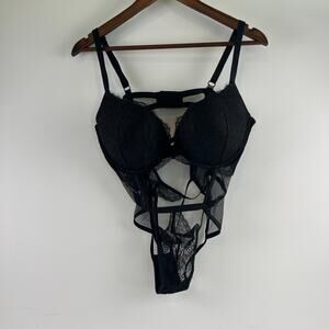 Victoria's Secret Strappy Floral Lace Padded Teddy Bodysuit Black XL NWT
